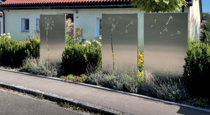 Lézervágott belátásgátló paraván