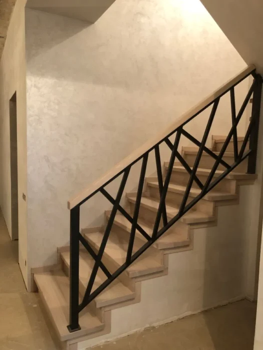 Lépcsőkorlát és lépcsőszerkezet